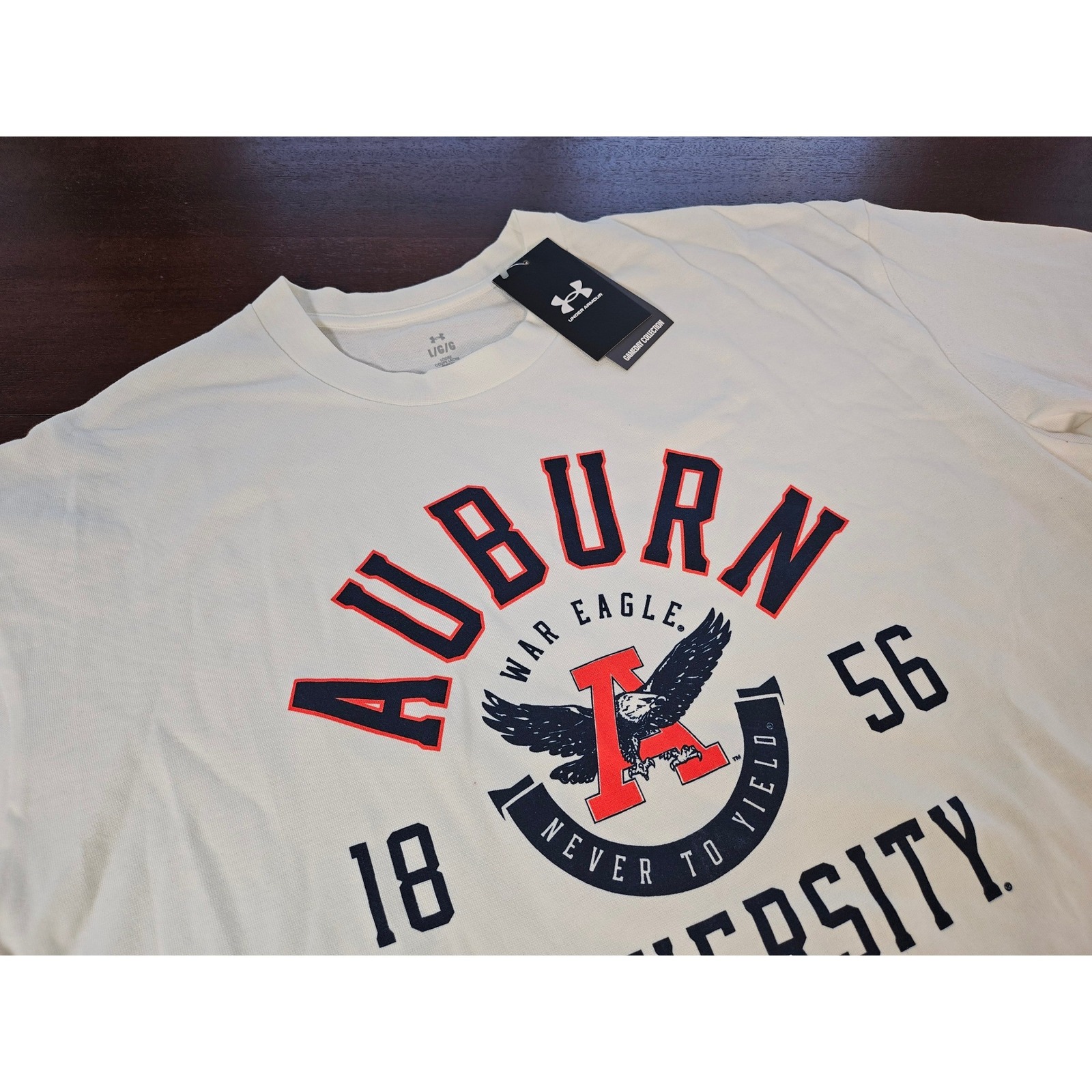 Under Armour Auburn University T-Shirt Mens Large Cream New Gameday Collection
